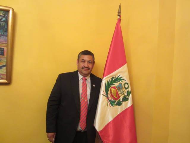 luis-marino-personaje